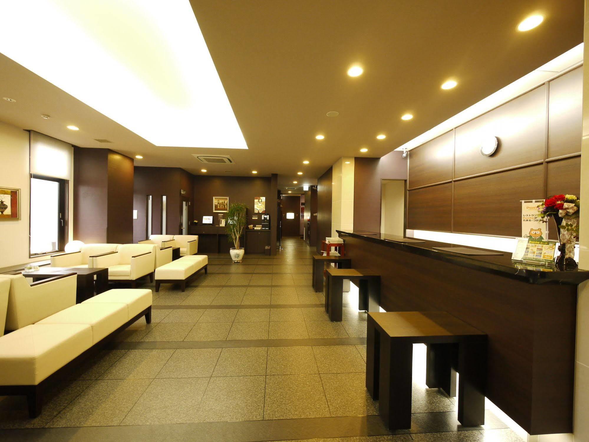 Hotel Route-Inn Uozu Exterior photo